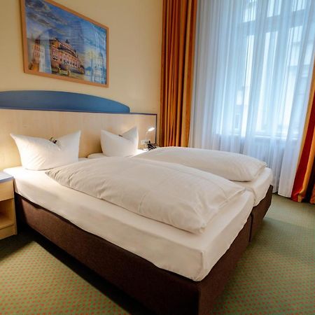 Hotel Tiergarten Berlin Bagian luar foto
