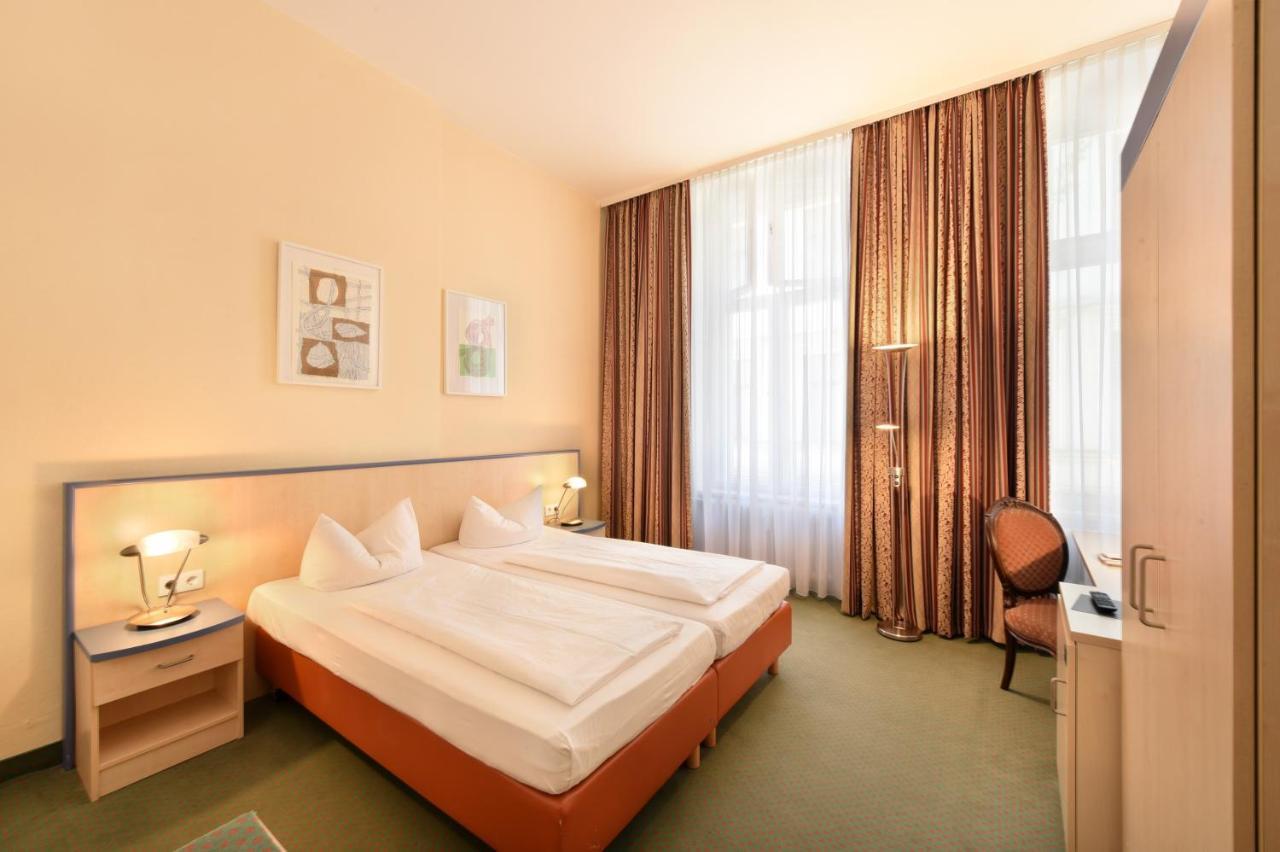 Hotel Tiergarten Berlin Bagian luar foto